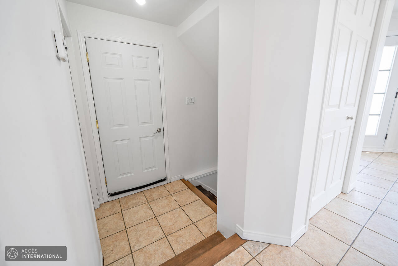 House for rent in Blainville Accès International Accès International