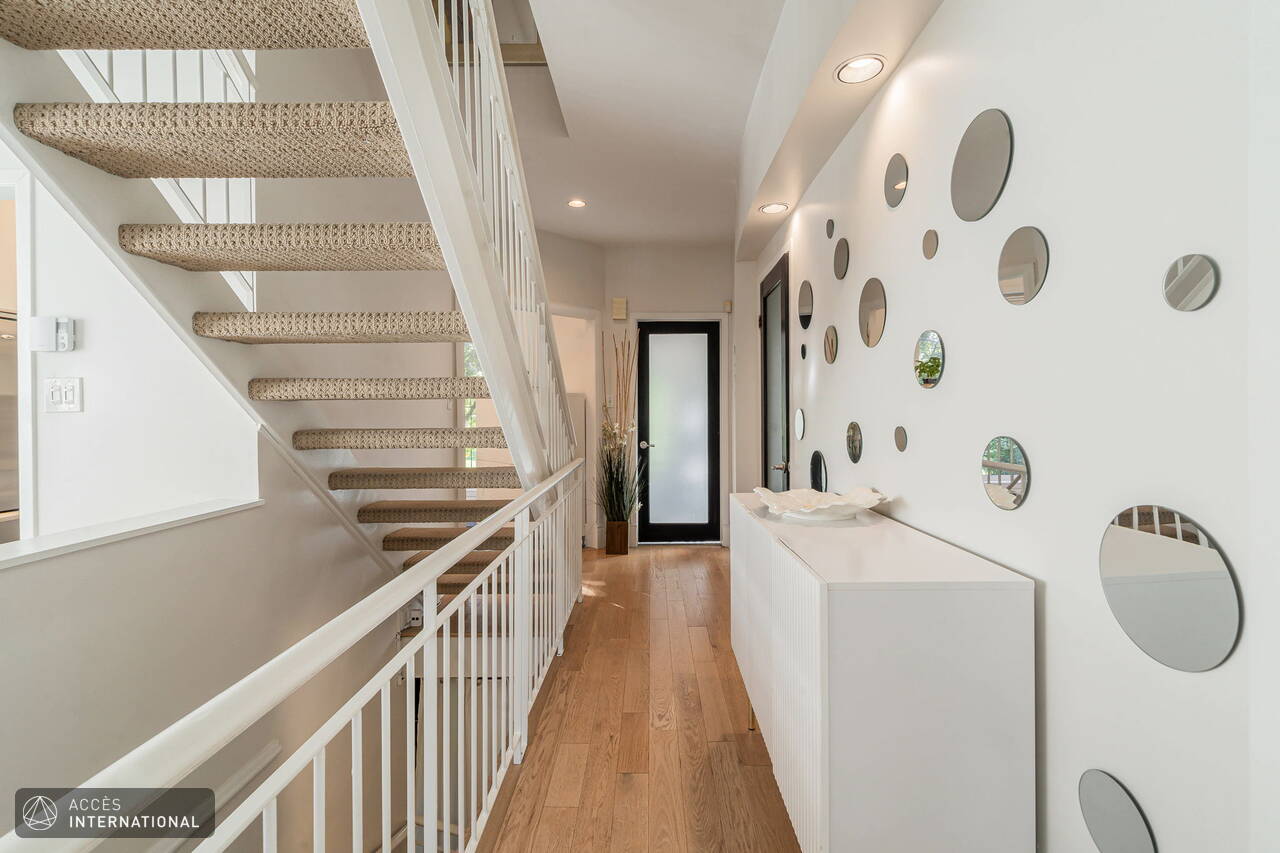 Property MIS011 House from region Montreal, sector Île des Soeurs