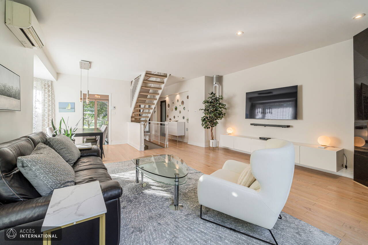 Propriété MIS011 Maison de la région Montréal, secteur Île des Soeurs