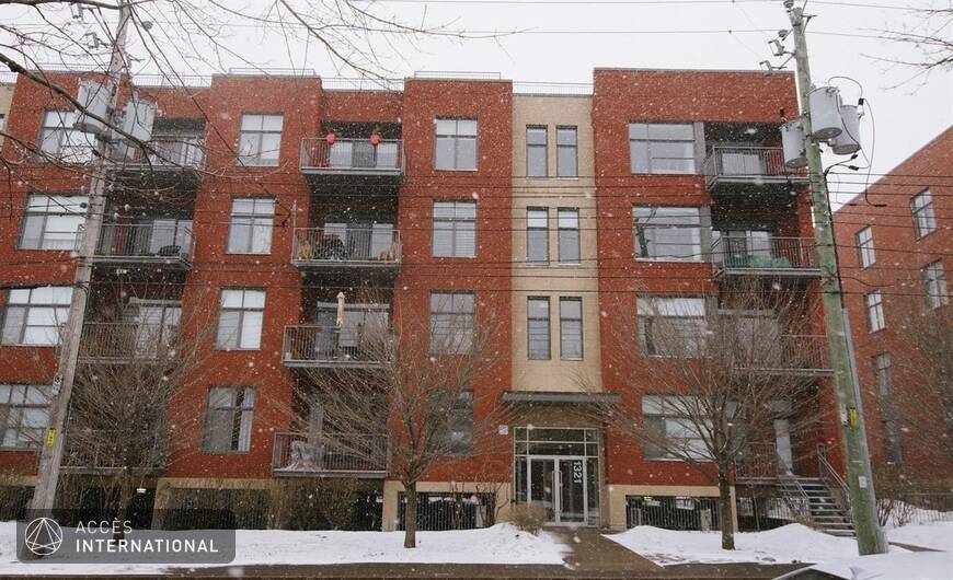 Superbe appartement complètement équipé à louer à Montréal Accès