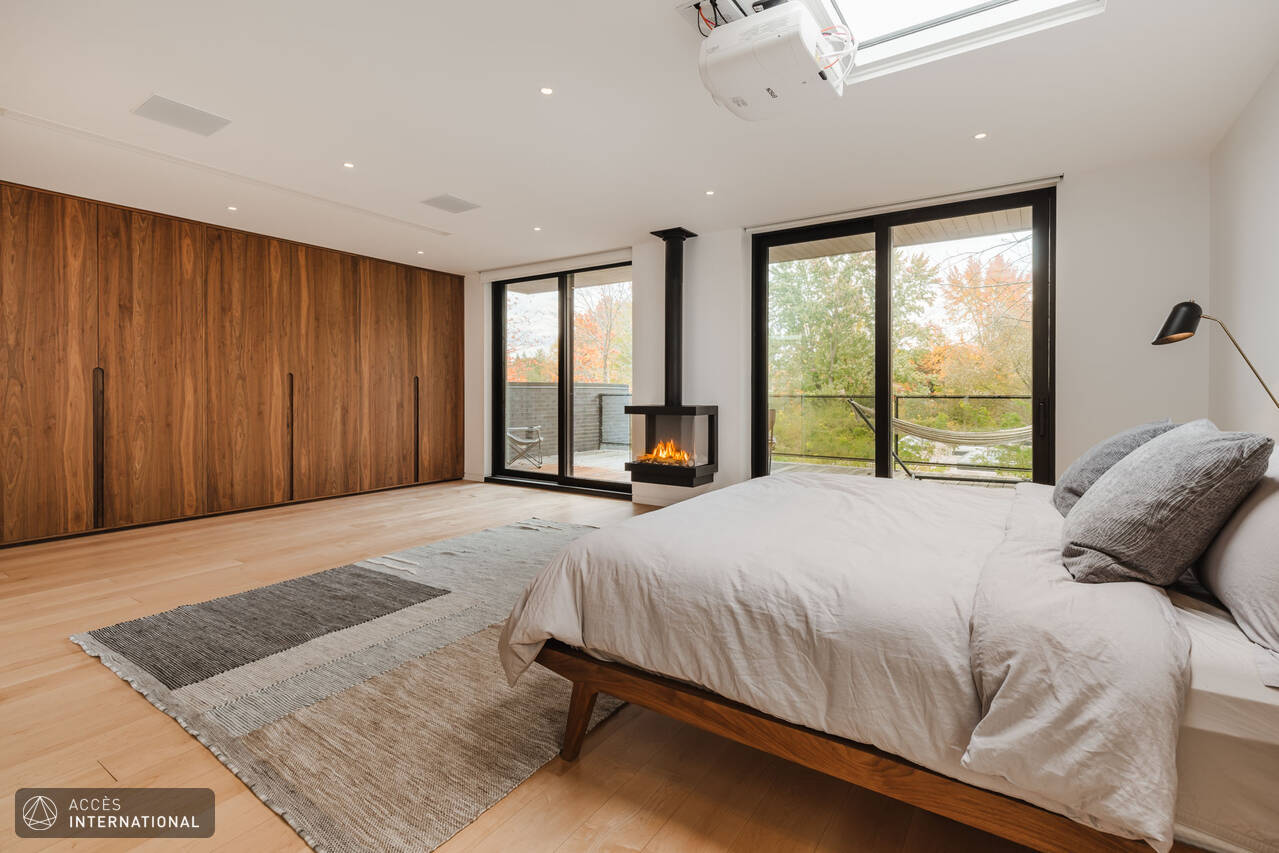 Magnifique maison à SaintBrunodeMontarville Accès International