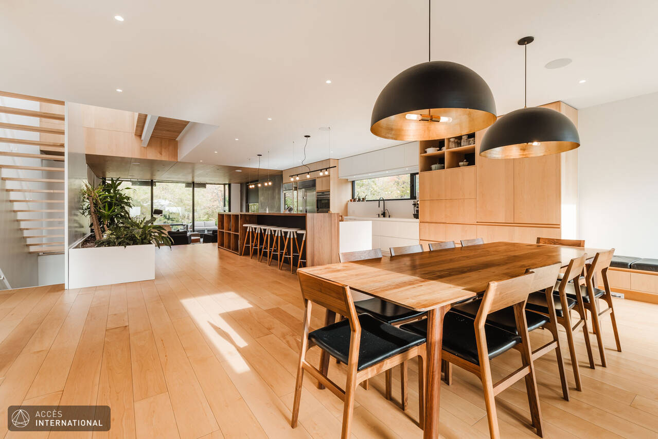 Magnifique maison à SaintBrunodeMontarville Accès International