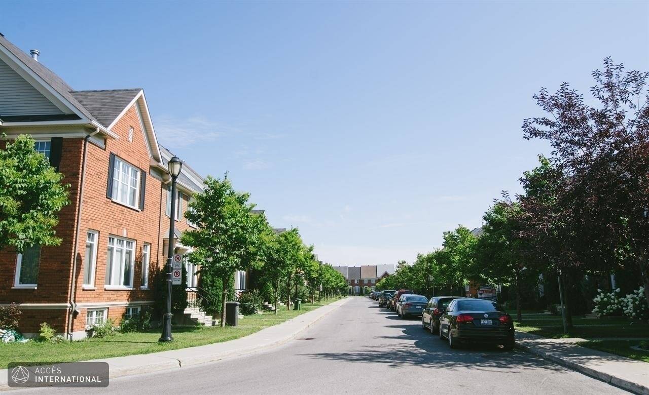 Furnished house for rent in Ville SaintLaurent. Accès International