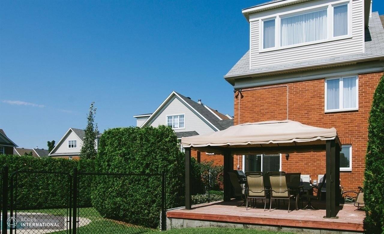 Furnished house for rent in Ville SaintLaurent. Accès International