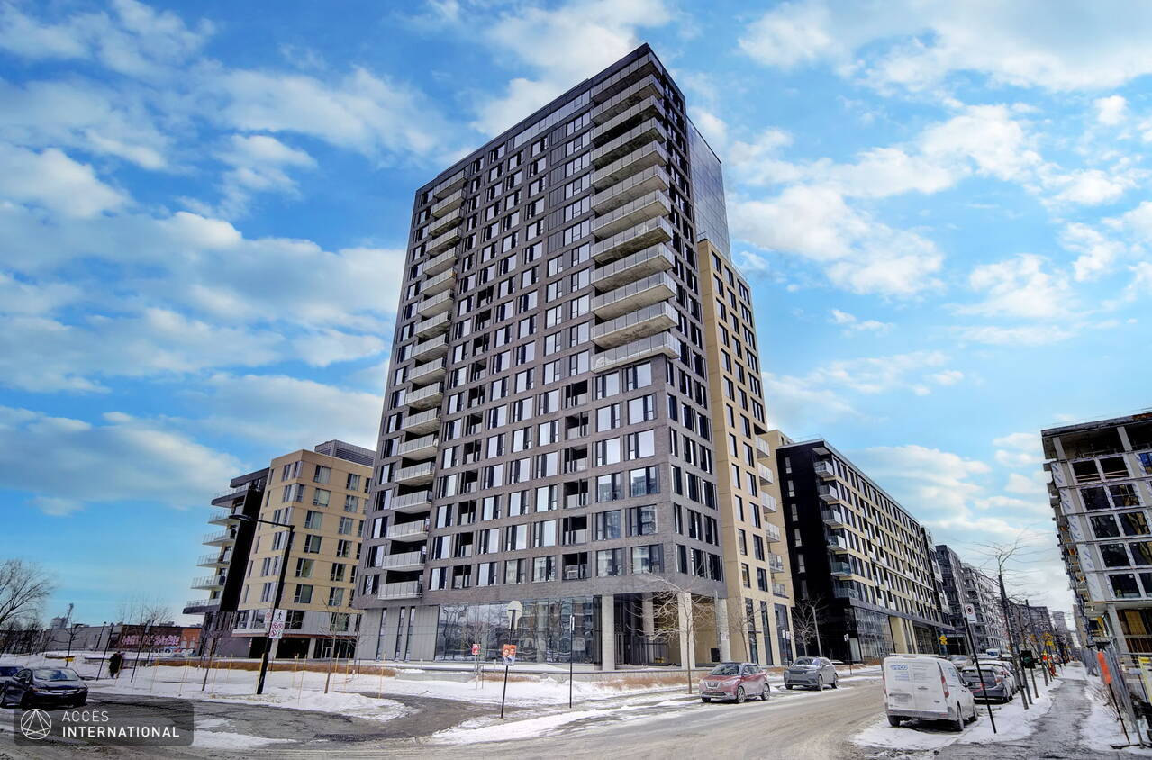Stuning condo for rent in Griffintown Acces International Accès