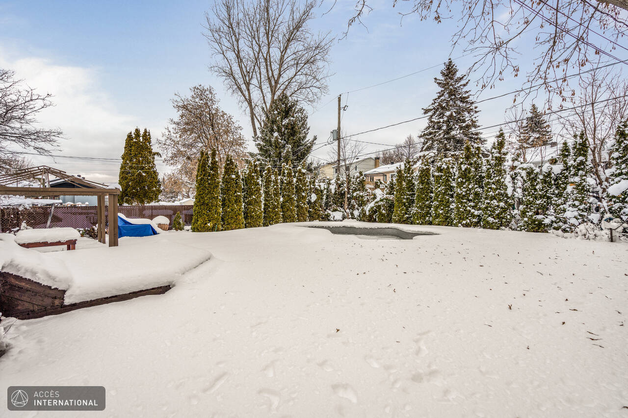Charmante maison à louer à SainteRose, Laval Accès International