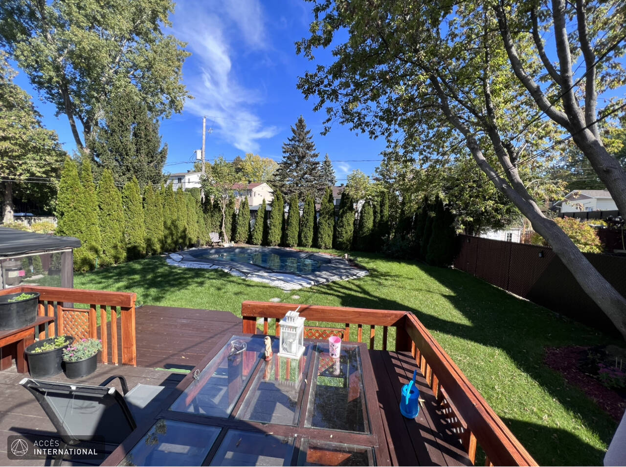 Charmante maison à louer à SainteRose, Laval Accès International