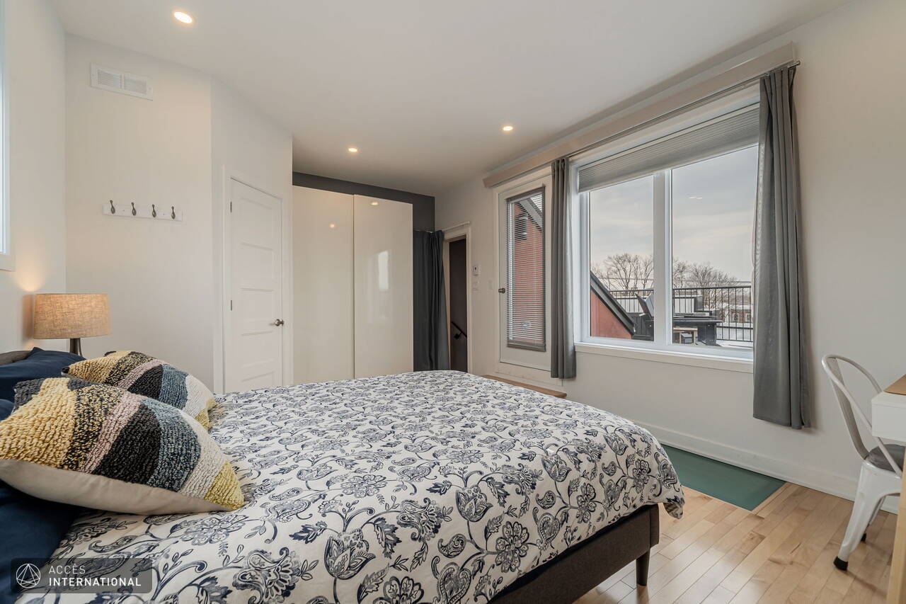 Property MVE011 Apartment from region Montreal, sector Verdun Accès